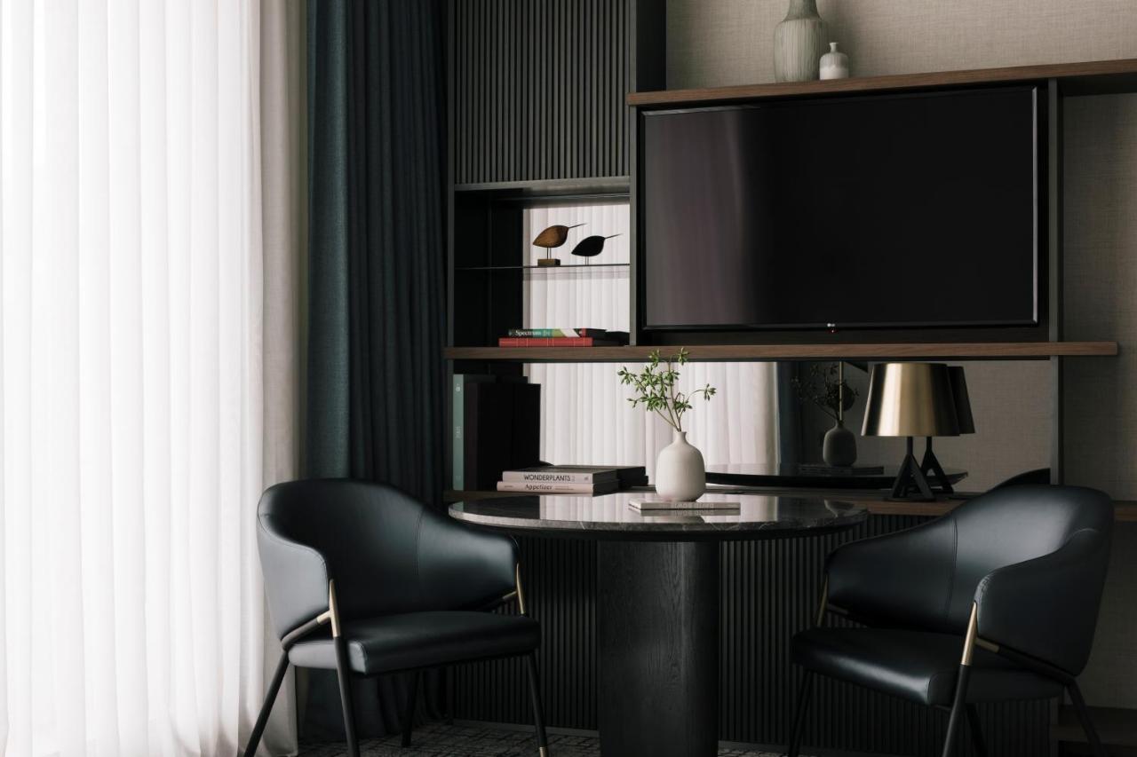 Hotel Kimpton Maa-Lai Bangkok By Ihg Exterior foto A 3D rendering of a living room